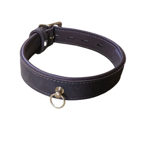 BDSM halsband van koeienhuid