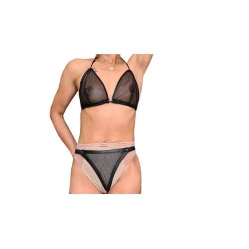 culotte en cuir, soutien-gorge, qualité du cuir de la maille